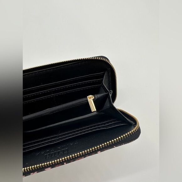 TRINA TURK Leopard Print Large Zip Around Wallet - Brand New in Box - Picture 3 of 5